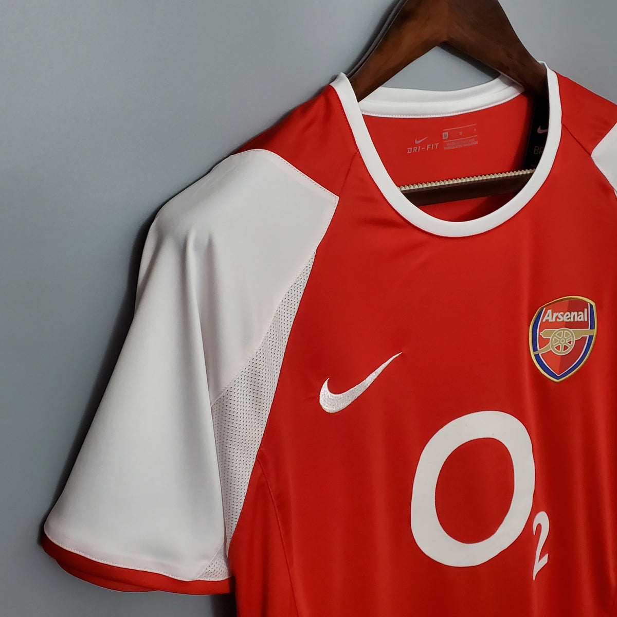 Arsenal 2004 Retro Jersey