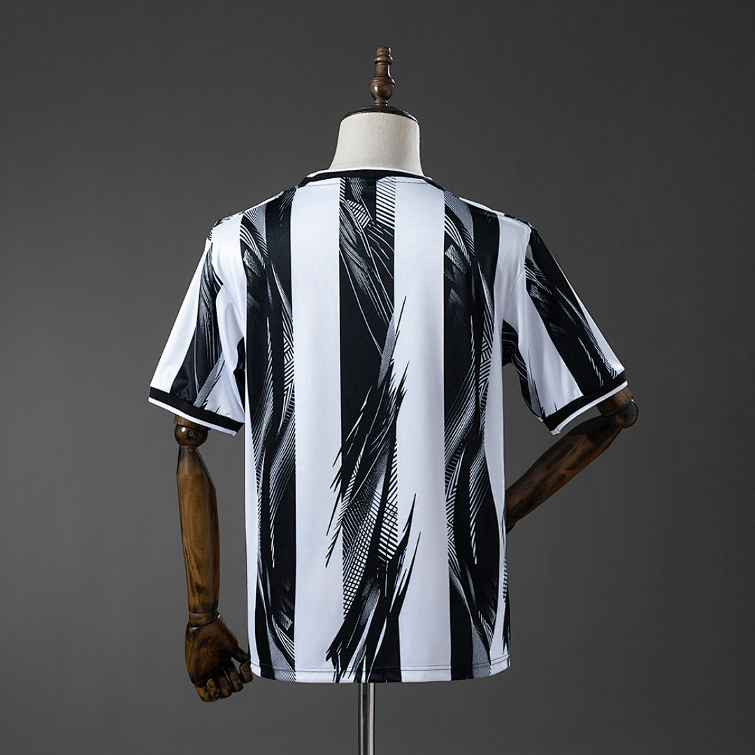 Newcastle 26/27 Home Jersey - Fan Version
